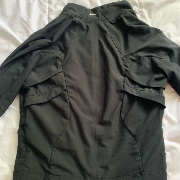 Nike Jacket - Picture 2 of 6